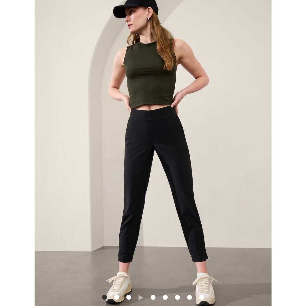 like new athleta brooklyn mid rise ankle pant in black